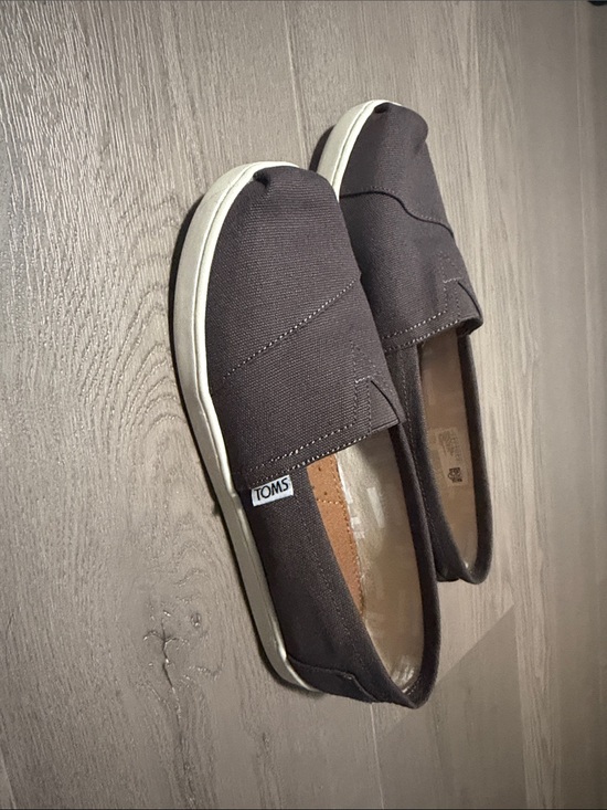 Toms Other - TOMS Men's Slip-On Canvas Loafers in Charcoal